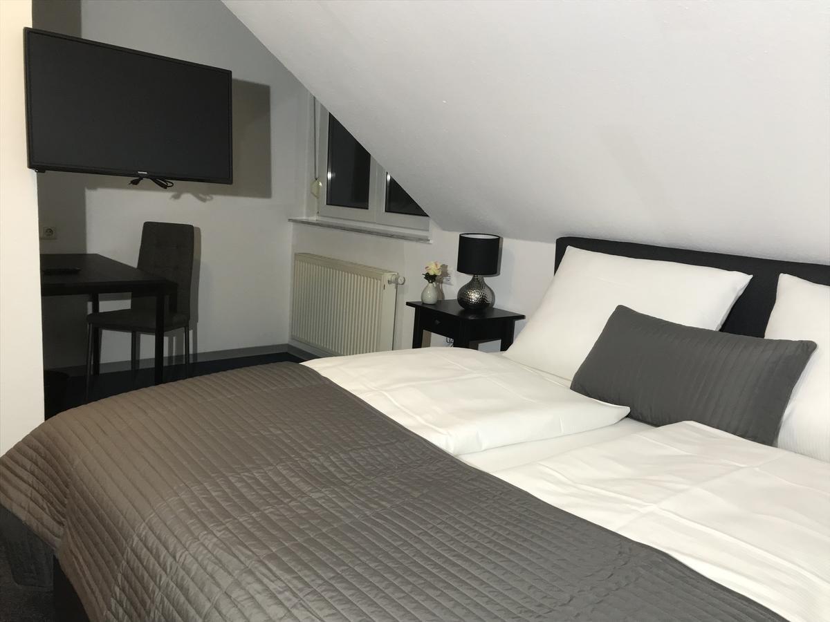 Hotel Degen Weilerbach Εξωτερικό φωτογραφία